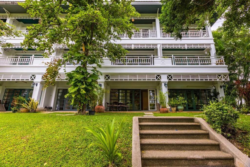 4 Bedroom Townhouse In Great Location! Hua Hin Luaran gambar