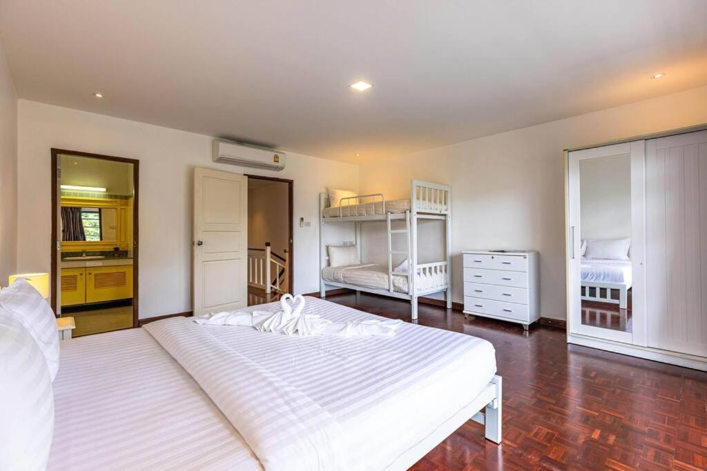 4 Bedroom Townhouse In Great Location! Hua Hin Luaran gambar