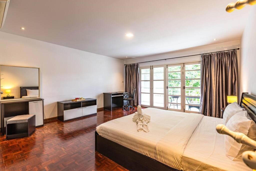 4 Bedroom Townhouse In Great Location! Hua Hin Luaran gambar